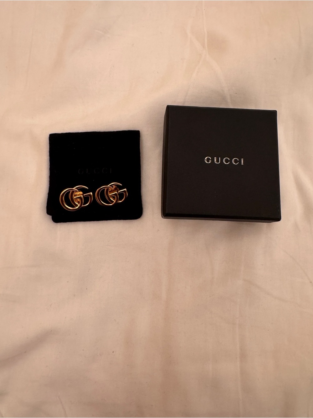 🪽Demna Gucci Earrings🪽 - Picture 5 of 6